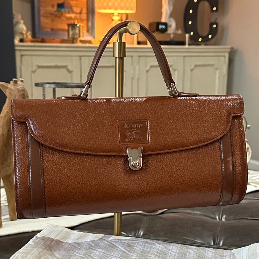 BURBERRYS Vintage Top Handle Satchel in Brown Pebble Grain Leather, Pre-1999 - Picture 6 of 16